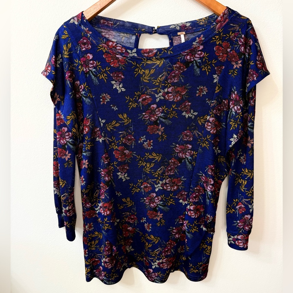 Free People Blue Floral Keyhole Back Long Sleeve Top Size S Boho